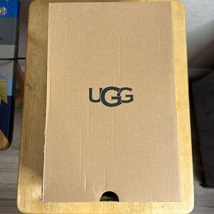 BRAND NEW!!!!! Lucky Green Uggs